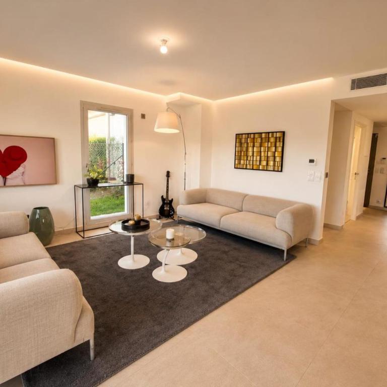 Villa contemporaine de standing Antibes 3 Chbres - 6 Pers - PiscineParking - Villa - 14