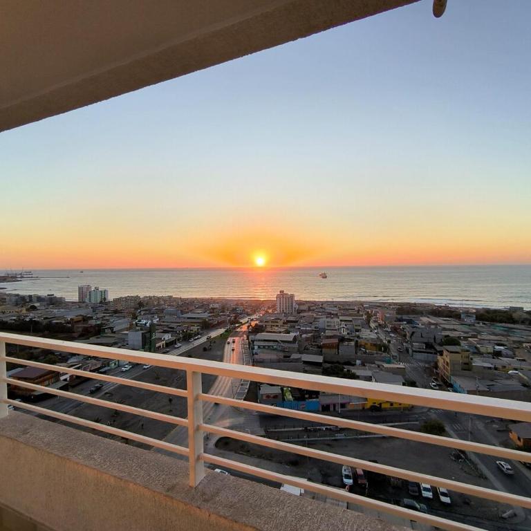 Depto Vista al Mar 2D 2B Parking Privado - Apartamento de 2 dormitorios con balcón y vistas al mar - 20