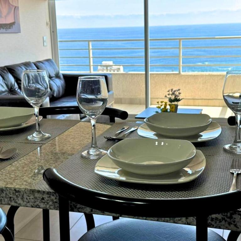 Depto Vista al Mar 2D 2B Parking Privado - Apartamento de 2 dormitorios con balcón y vistas al mar - 1