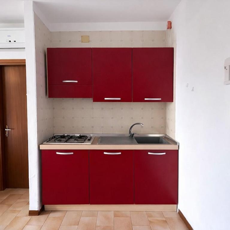 Three room apartment near the beach and the center - Two-Bedroom Apartment - 8