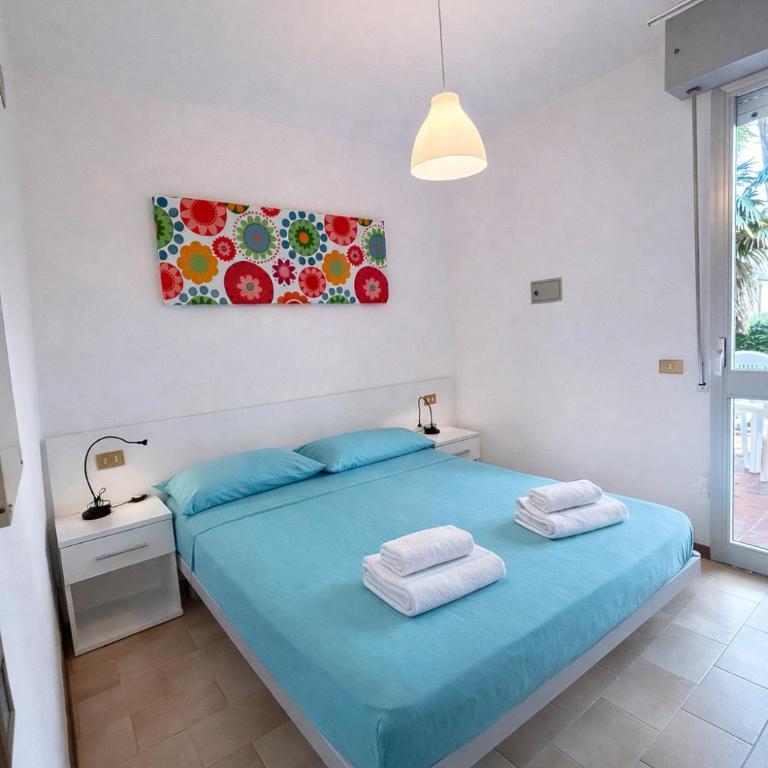 Three room apartment near the beach and the center - Two-Bedroom Apartment - 5