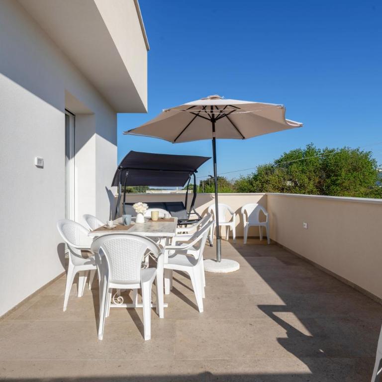 Helianthus - Villa con Vista Giardino - 1