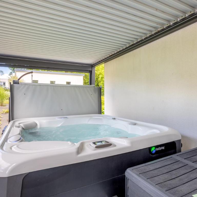 Sitelles Lodge Cube avec spa - Maison 3 Chambres - 2