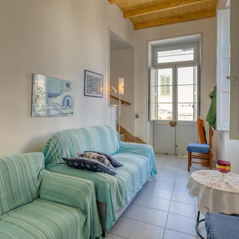 Casa in Via Seminario Otranto - Appartamento Premium con 3 Camere da Letto e Balcone - 8