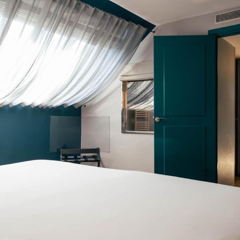 Hôtel Bassano - Suite - 7