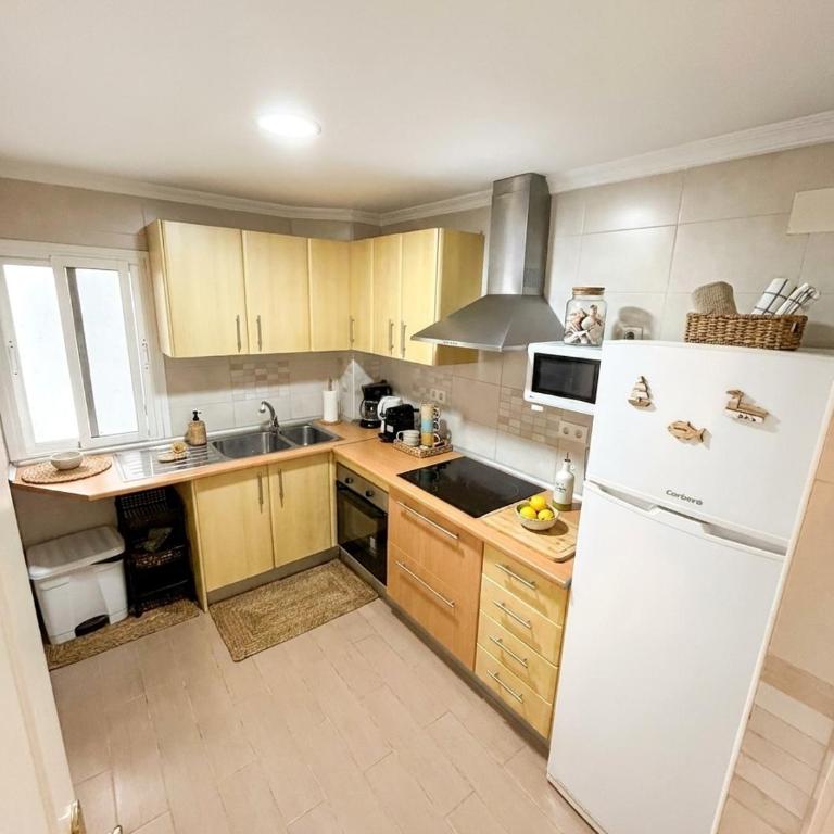 Sea Views from Every Room - Fuengirola Beachfront - Apartamento de 2 dormitorios - 4