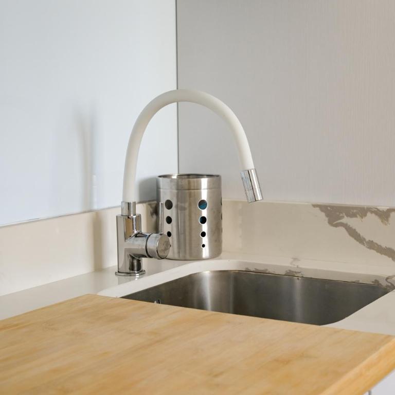 HATI HOUSE Parking, Wi-Fi, and centrally located - Appartement 1 Chambre - 43