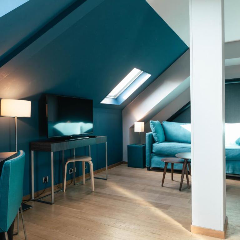 Hôtel Bassano - Suite - 12
