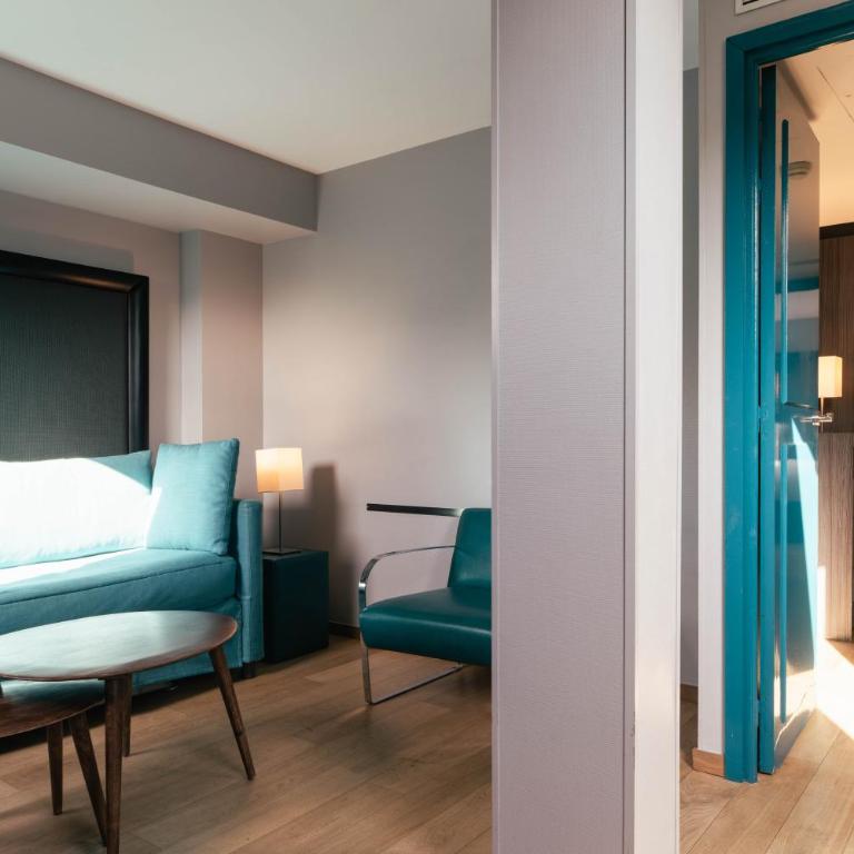 Hôtel Bassano - Suite - 13