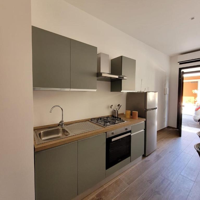 Re Leo Holiday House - Appartamento con 2 Camere da Letto - 15