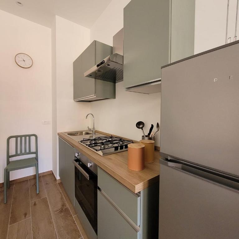 Re Leo Holiday House - Appartamento con 2 Camere da Letto - 3