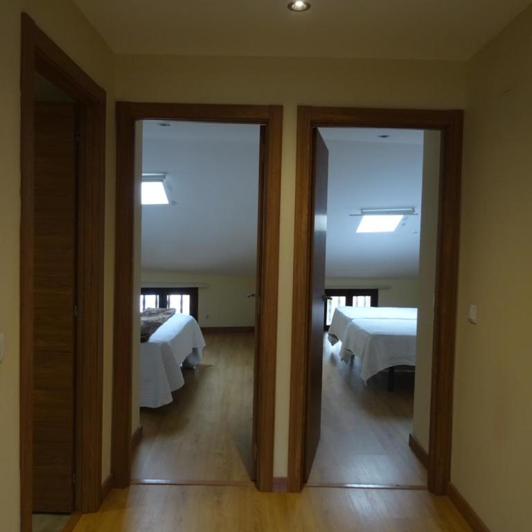 Apartamentos Almenada - Penthouse Apartment - 9