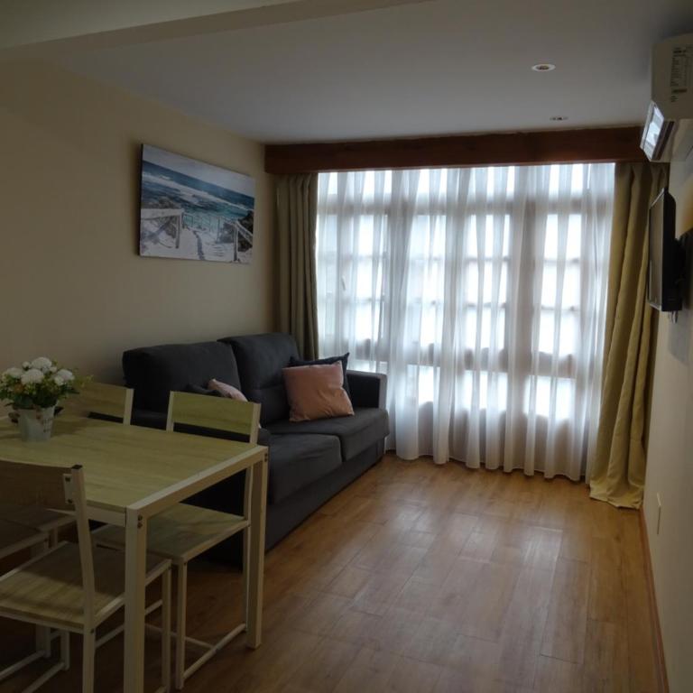 Apartamentos Almenada - One-Bedroom Apartment - 8
