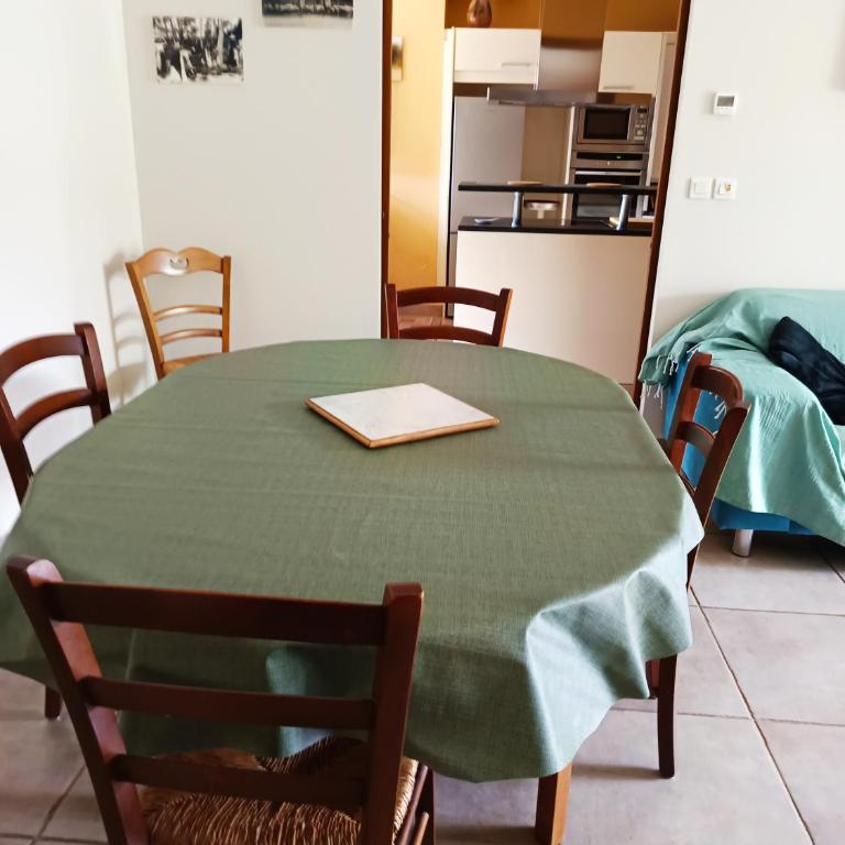 Maison de la famille et des amis - Maison 3 Chambres - 23