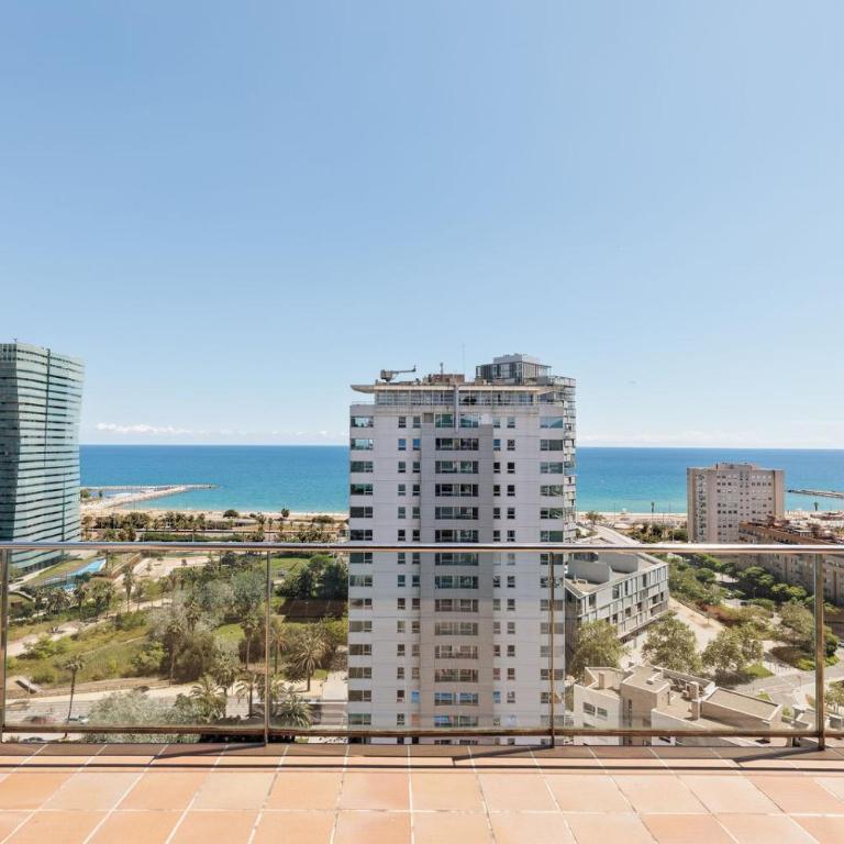 Rent Top Apartments Beach-Diagonal Mar - Apartamento en el Ático de 4 dormitorios - 2
