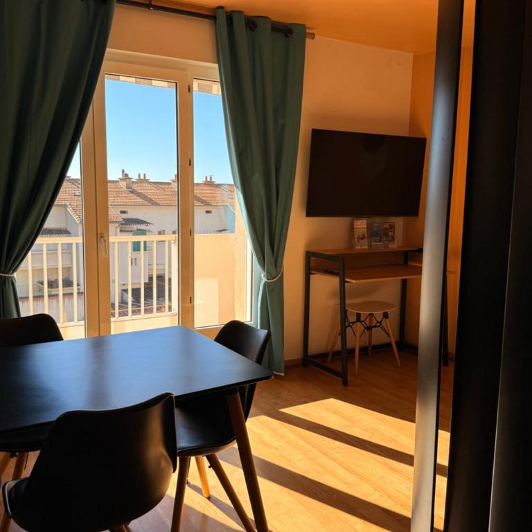 Les Palmiers - Appartement 1 Chambre avec Balcon - 5