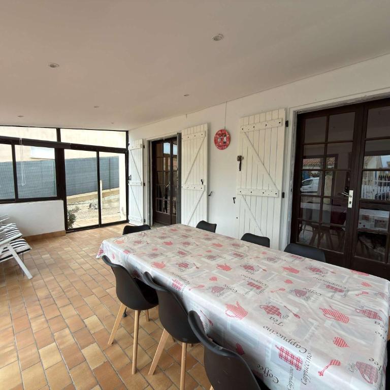 Villa Climatisee avec Piscine - Villa - 21