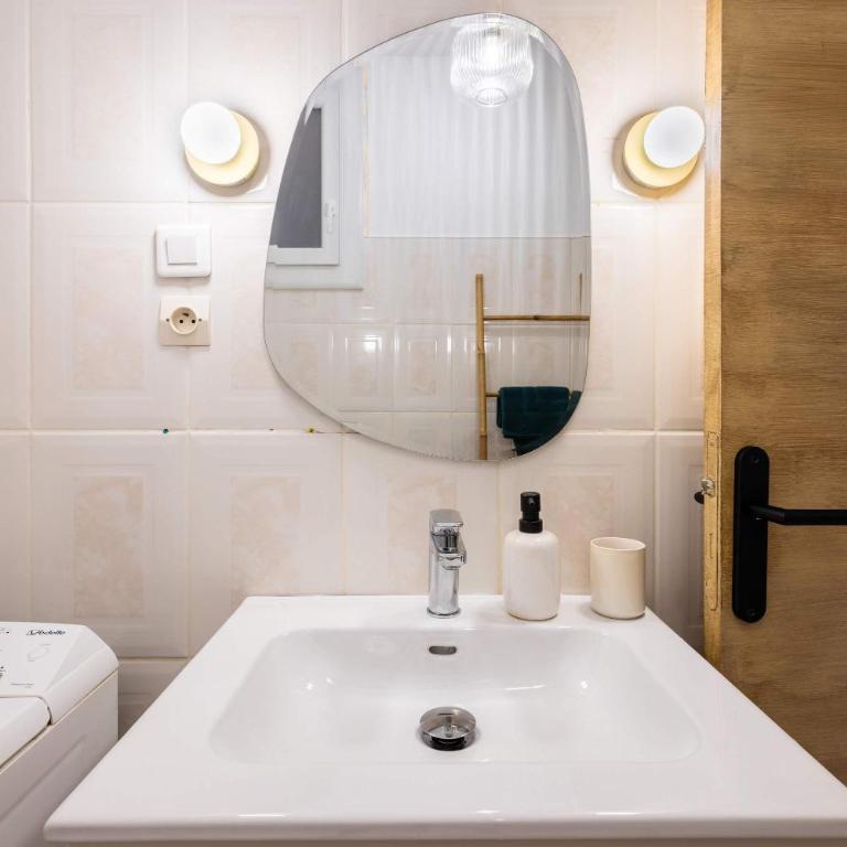 A beautiful flat near the sea - Appartement - 17
