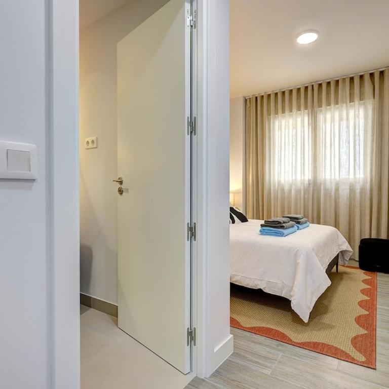3 Bedroom Apartment with Pool Views Atica Estepona - Apartamento de 3 dormitorios - 2