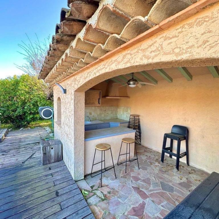 Villa provençale, piscine, jacuzzi & parking - Villa - 58