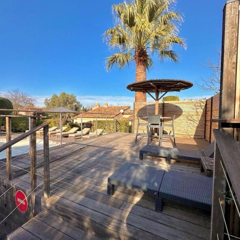 Villa provençale, piscine, jacuzzi & parking - Villa - 62