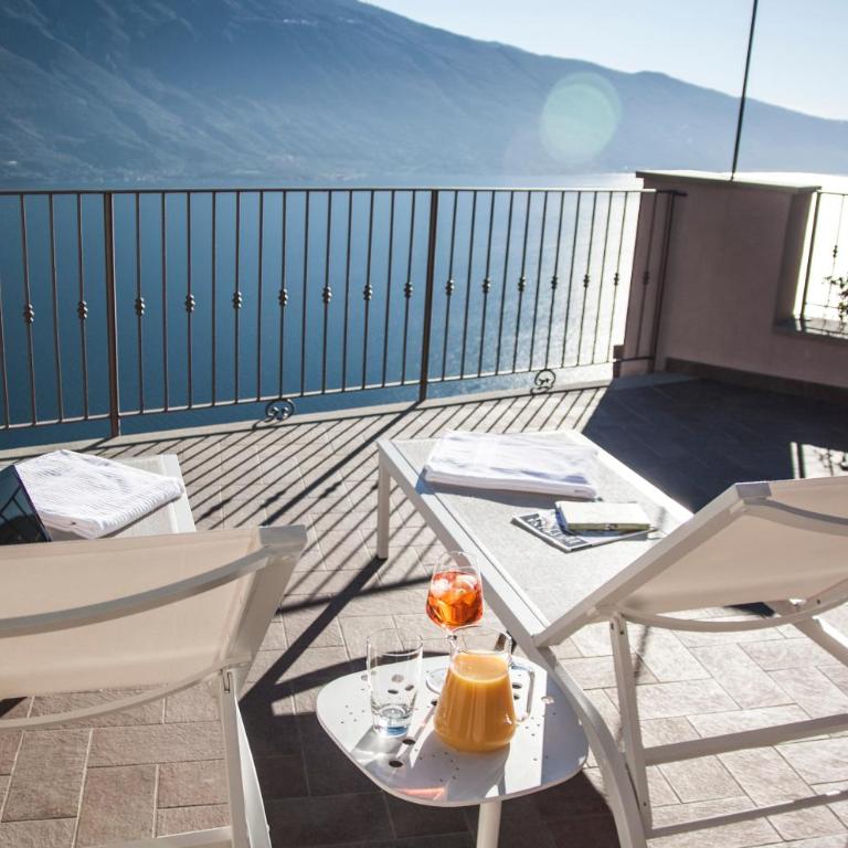 Locanda Al Castelletto - Junior Suite con Vista Lago e Terrazza - 2