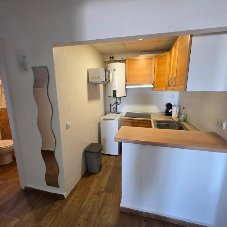 Apartamentos Saint Tropez - Apartamento de 2 dormitorios con vistas al mar - 12