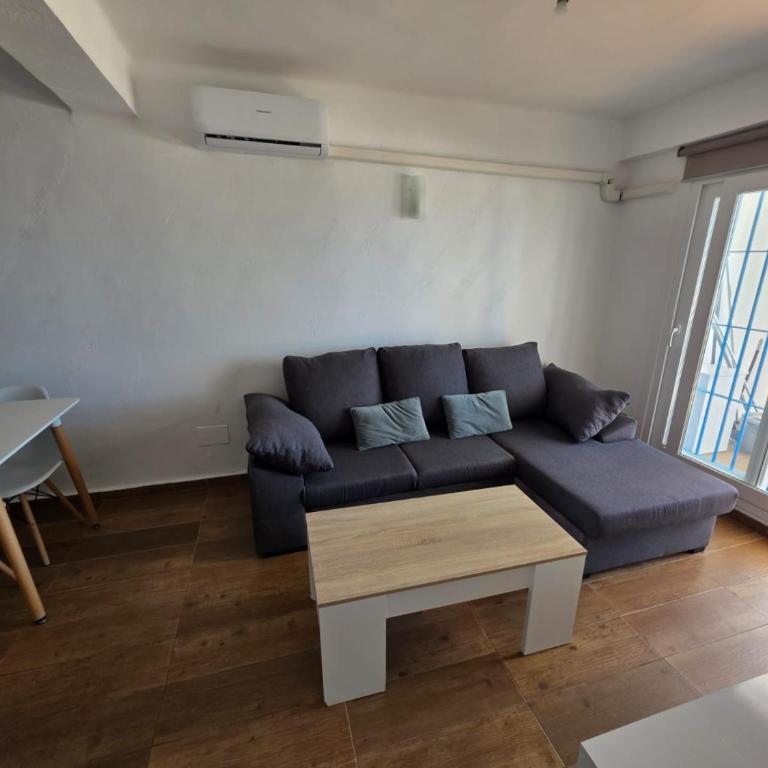 Apartamentos Saint Tropez - Apartamento de 2 dormitorios con vistas al mar - 16
