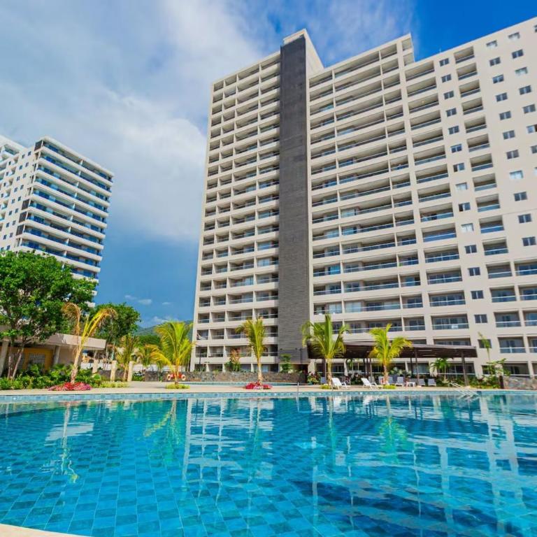 Luxury Apartment Suite with Ocean Views and Swimming Pools - Apartamento - 9
