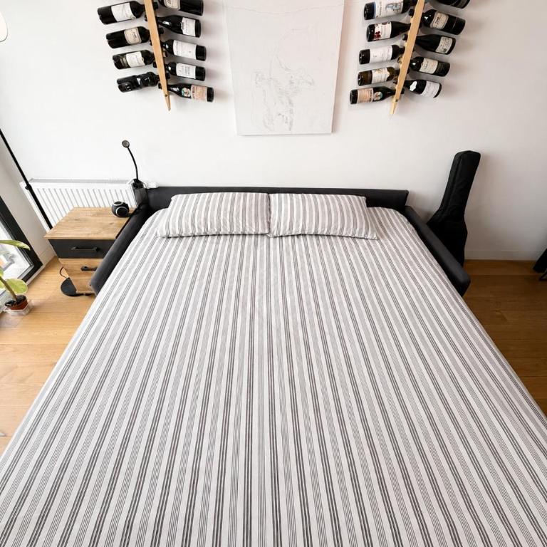Cozy studio with Eiffel view, Paris 14 - Studio Lit King-Size - 8