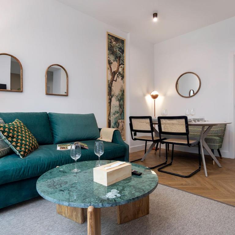 CSE MS Museo Select - Two-Bedroom Standard Apartment - 1