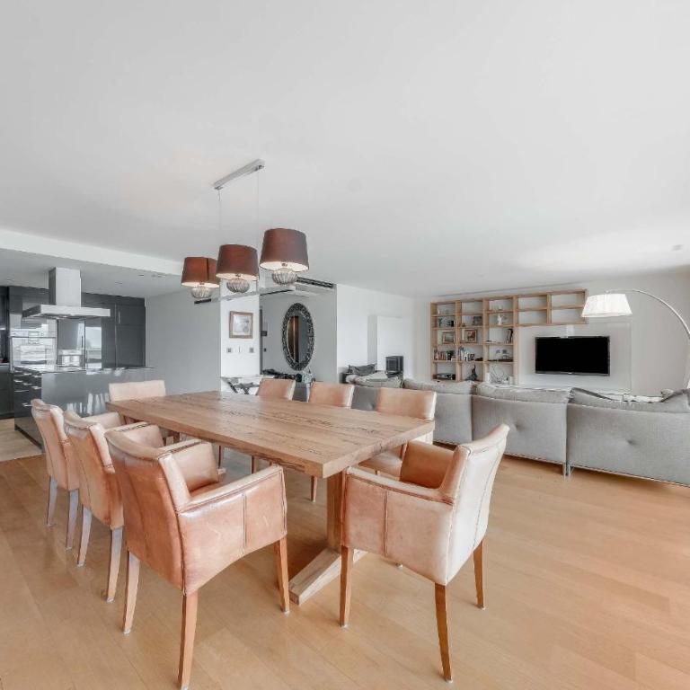 Luxury 4-Bedroom Residence at Le National Montreux by GuestLee - Apartment - 11