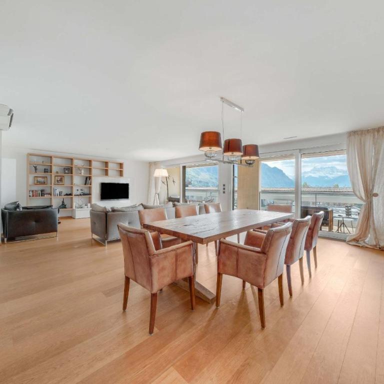 Luxury 4-Bedroom Residence at Le National Montreux by GuestLee - Apartment - 14