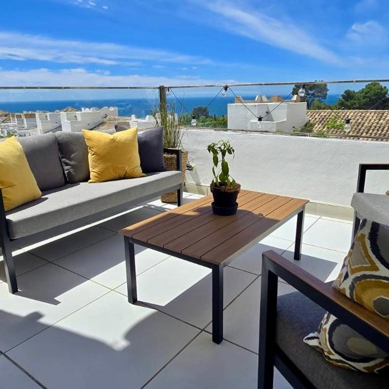 Scandinavian Modern Villa in Benalmádena - Villa - 72