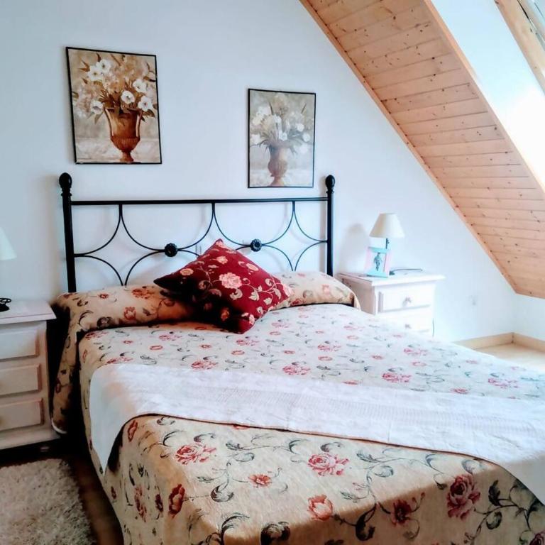 Dúplex con terraza, piscina y parking A Rapadoira - Apartamento de 3 dormitorios - 1