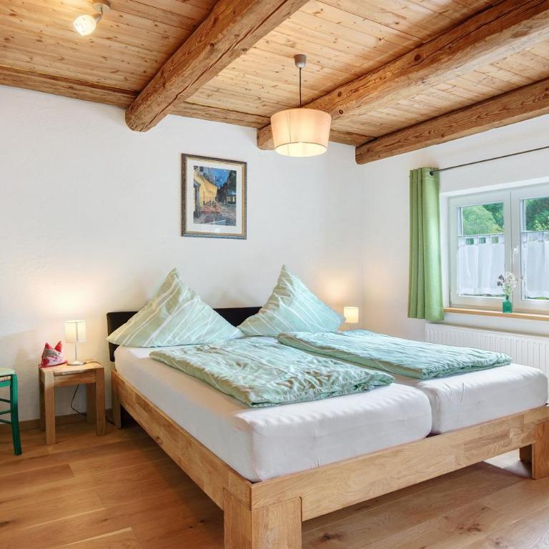 Ferienwohnung Trendelmühle Lautrach - Deluxe-Apartment mit 2 Schlafzimmern und Gartenblick - 10