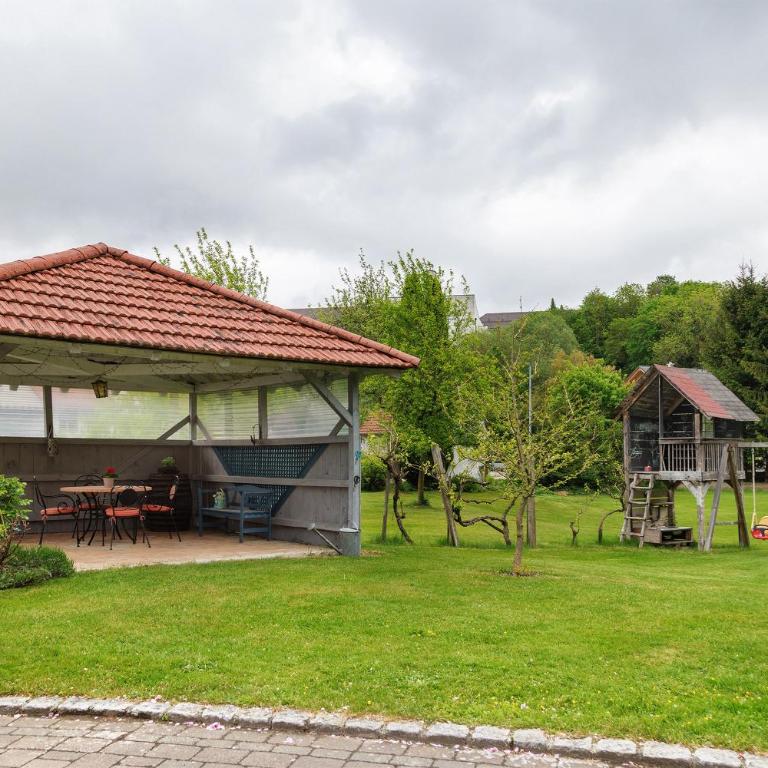 Ferienwohnung Trendelmühle Lautrach - Deluxe-Apartment mit 2 Schlafzimmern und Gartenblick - 24