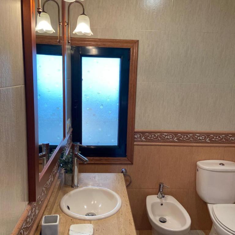 Bajo Vivienda en Bembrive - Casa de 3 dormitorios - 2
