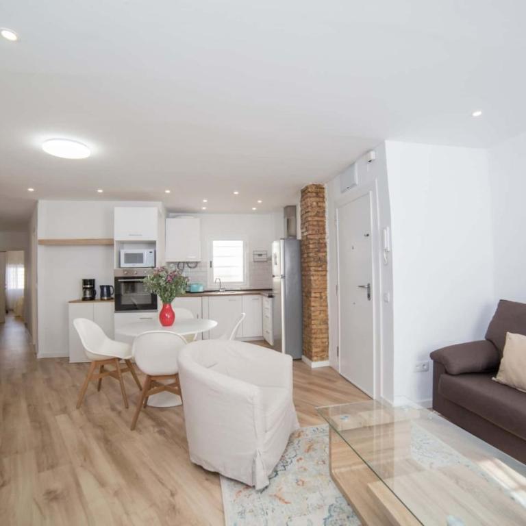 Spacest - Avinguda del Primat Reig A - Apartment - 1