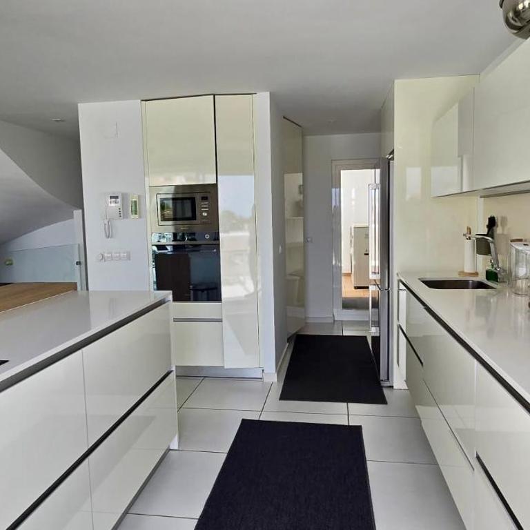Scandinavian Modern Villa in Benalmádena - Villa - 83