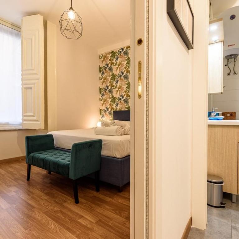 Cuore dei Tribunali - Apartment - Appartamento con 3 Camere da Letto - 73