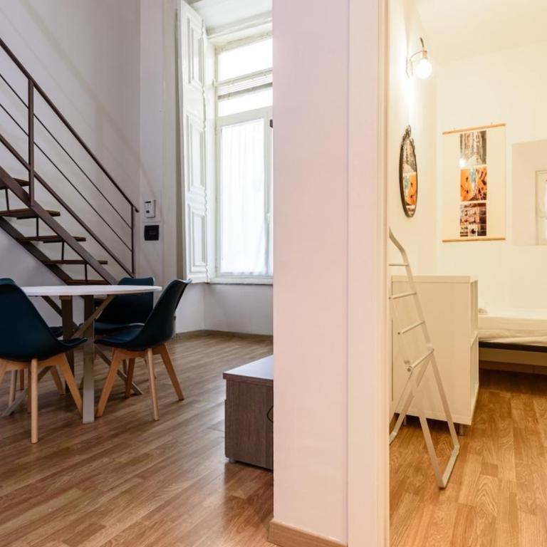 Cuore dei Tribunali - Apartment - Appartamento con 3 Camere da Letto - 74