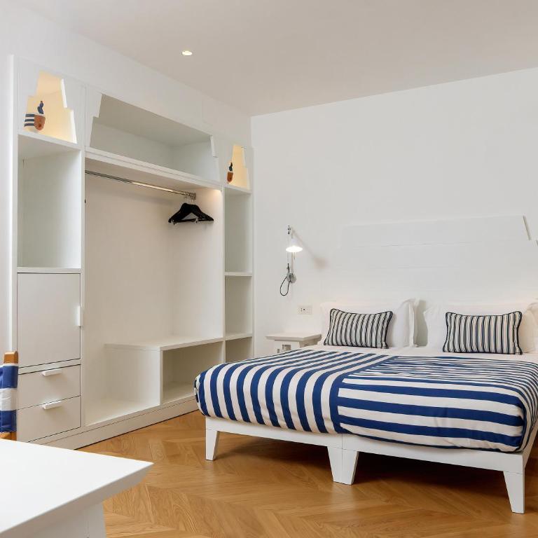 Tasso 41 House Sorrento City Center - Superior Double or Twin Room - 2