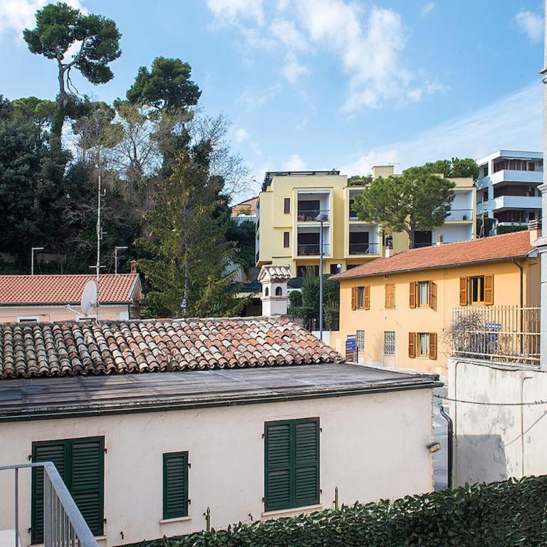 N021 - Numana, cielo-terra lungo la celebre Costarella - Appartamento con 2 Camere da Letto - 15