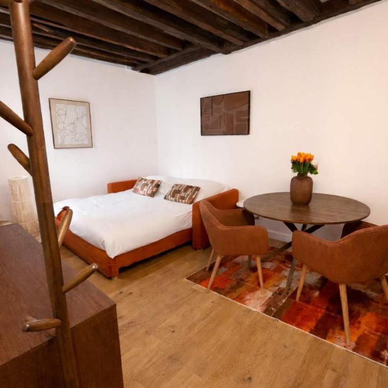 Paris 5 cosy Appartement metro Cardinal lemoine - Studio - 2