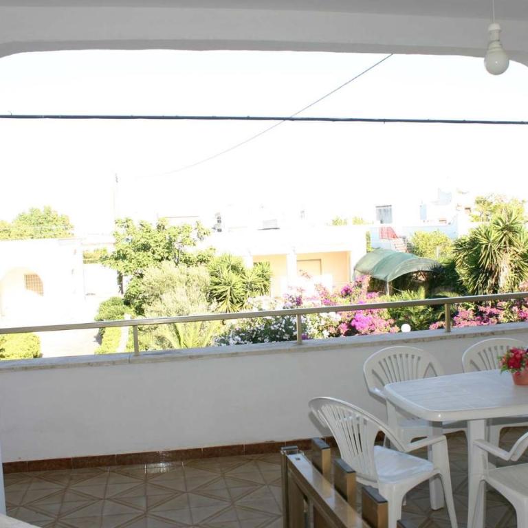 Casa Davide a soli 100 mt dalla spiaggia di Torre Lapillo - Vacation Home - 1