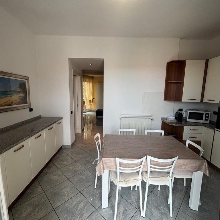 500 meters from the SEA Bright LOFT FREE PARK - Appartamento con 2 Camere da Letto - 12