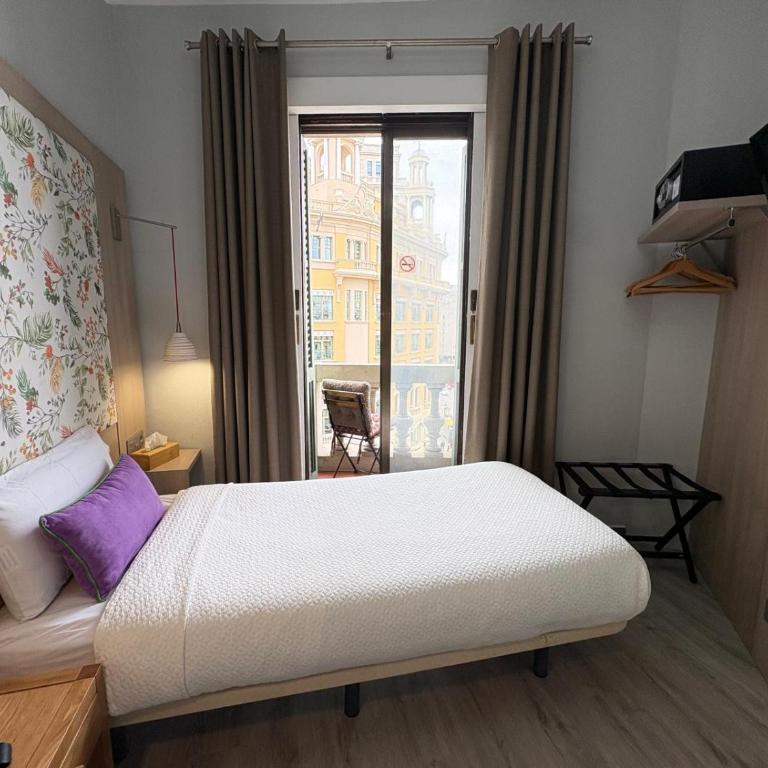 Hotel Ginebra - Single Room with City View - 5