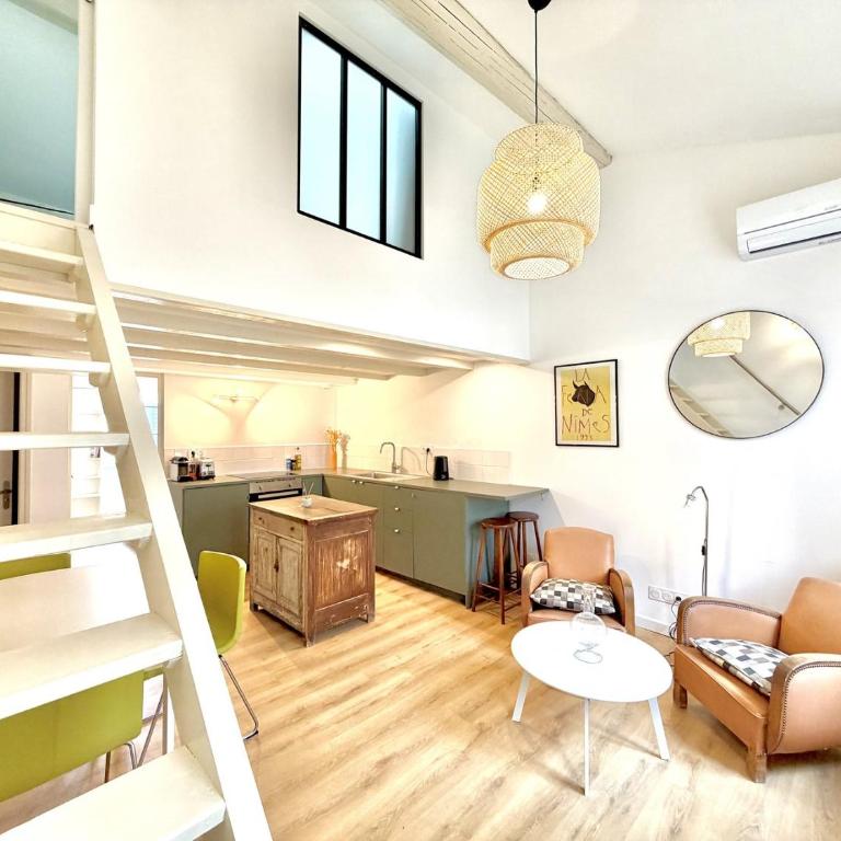 Les Suites du Richelieu, climatisées , 4 pers,à Nîmes - Appartamento con 2 Camere da Letto - 7