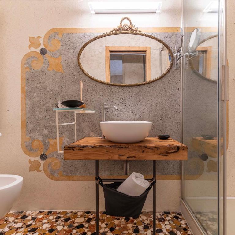 Cinqueteste Luxury Home - Suite Executive con Vista Canale - 4